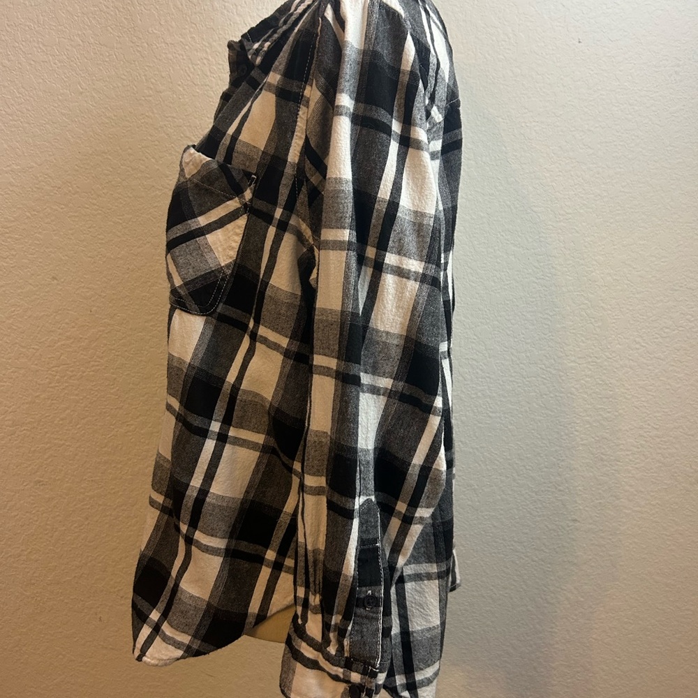 Time and Tru Black & White Plaid Flannel Shirt Size XL - Picture 4 of 10
